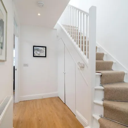 Stylish Flat Between London Bridge & Tower Bridge Exterior photo