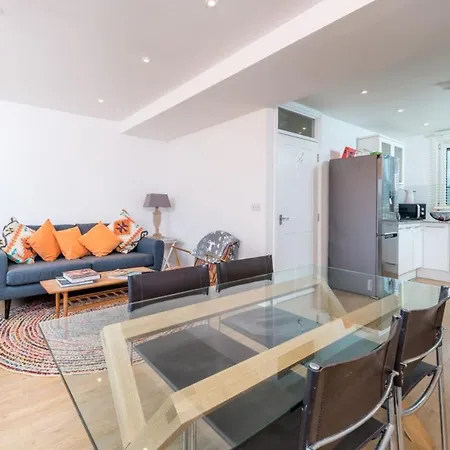 Stylish Flat Between London Bridge & Tower Bridge Exterior photo