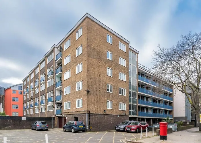 Stylish Flat Between London Bridge & Tower Bridge