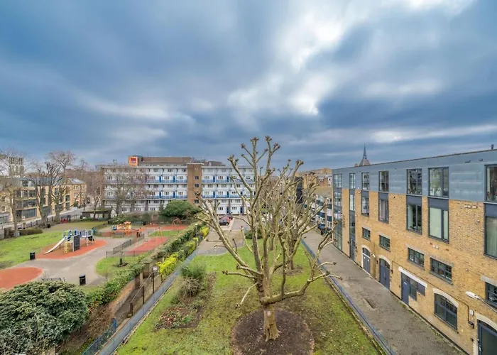 Stylish Flat Between London Bridge & Tower Bridge